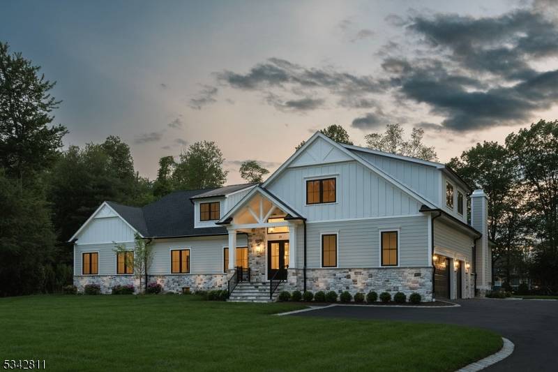 28 Old Forge Dr, Warren Twp., NJ 07059