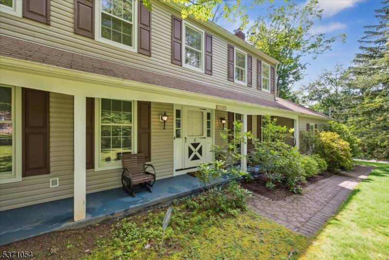 Randolph Twp., NJ 07869,1 Golden Corner Way