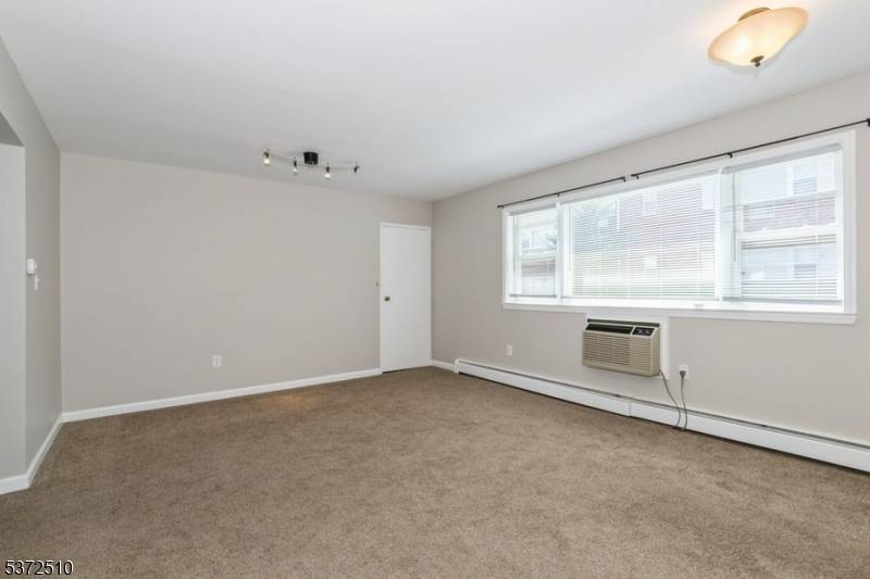 Parsippany-troy Hills Twp., NJ 07950,2467 State Route 10 #6B