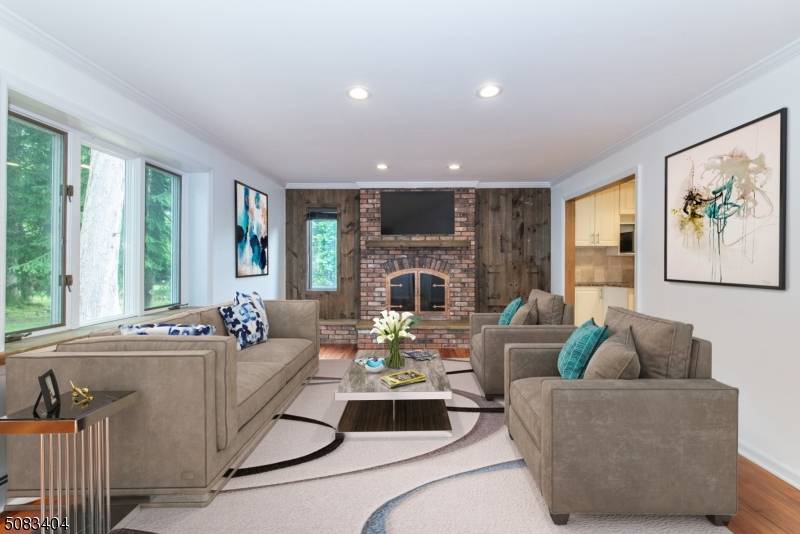 Livingston Twp., NJ 07039,51 Elmwood Dr