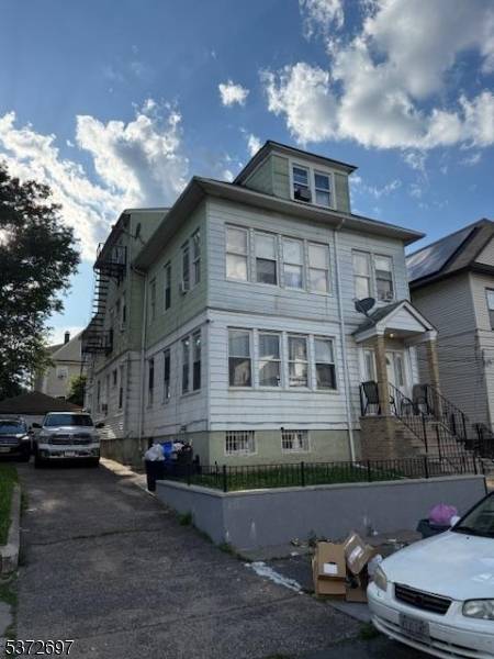 446 E 26Th St, Paterson City, NJ 07514