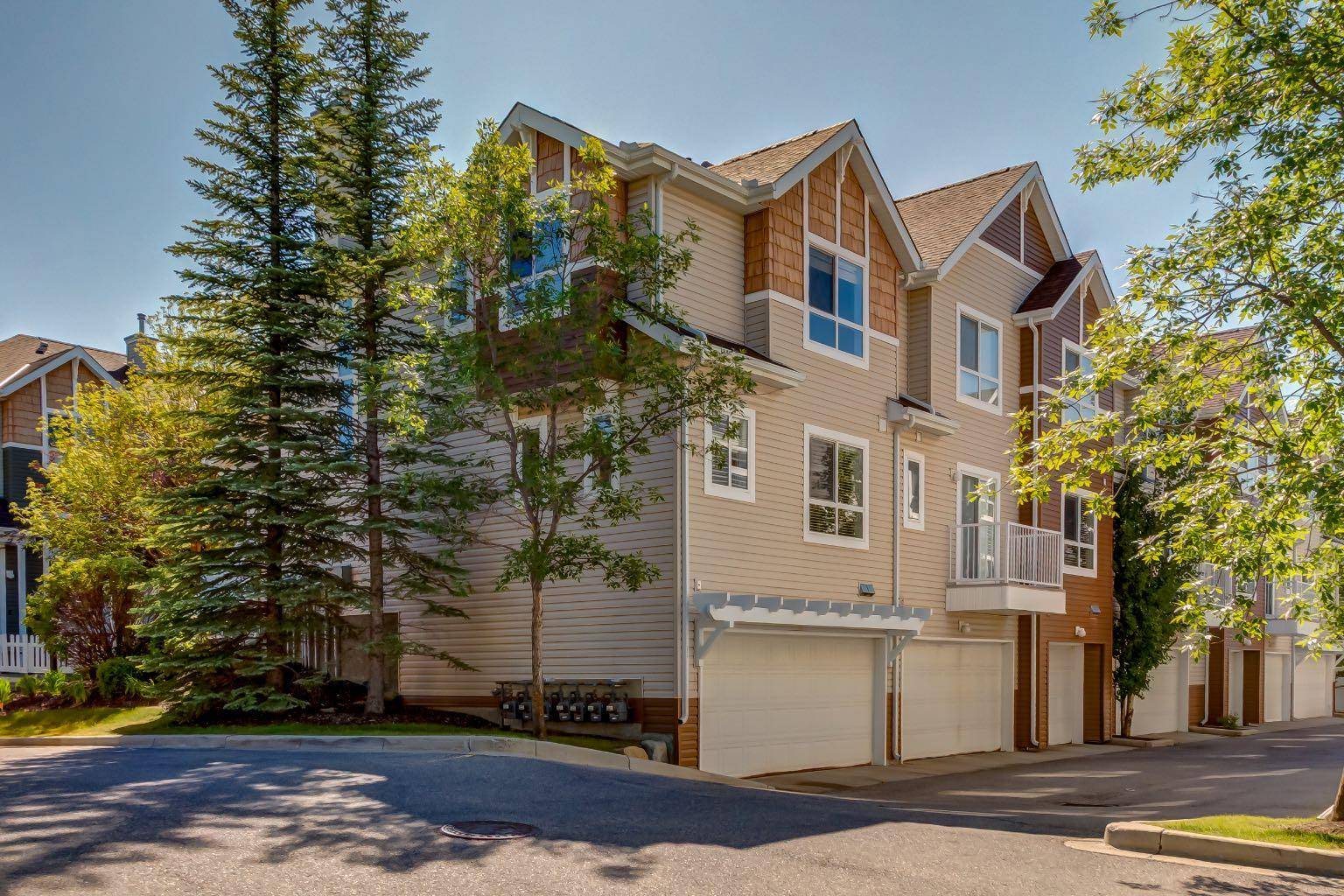 Calgary, AB T3L2Z1,46 Tuscany CT NW