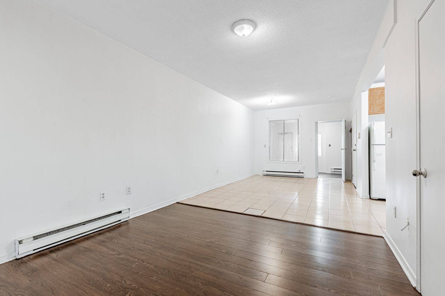 Toronto W01, ON M6K 2Y7,223 Jameson AVE #303