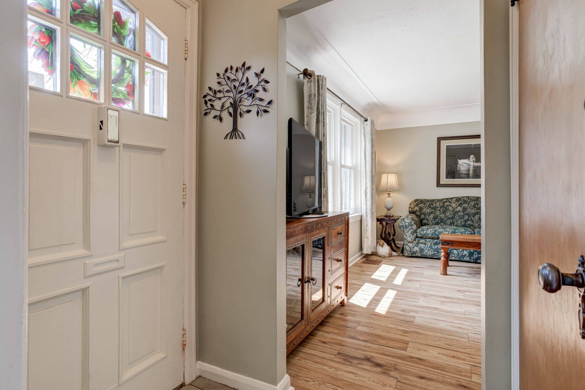 Hamilton, ON L9C 3J2,90 Arcade CRES