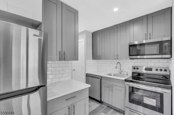 Rahway City, NJ 07065,1300 Fulton St #7