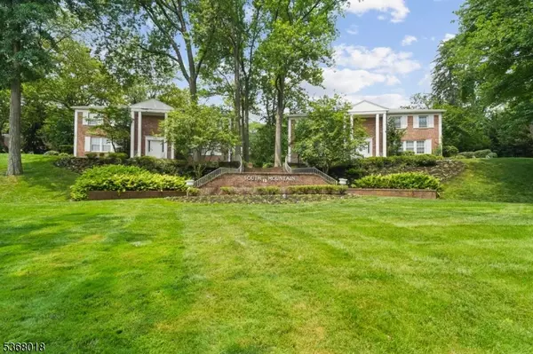 12 S Mountain Ave #18, Montclair Twp., NJ 07042