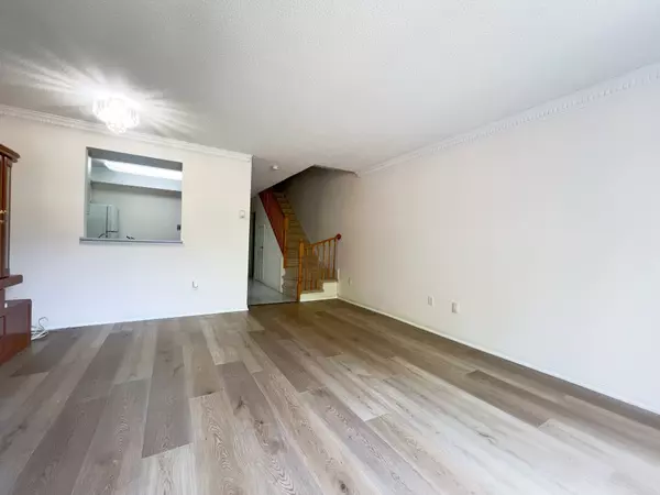 Toronto E05, ON M1T 3W3,188 Bonis AVE #609