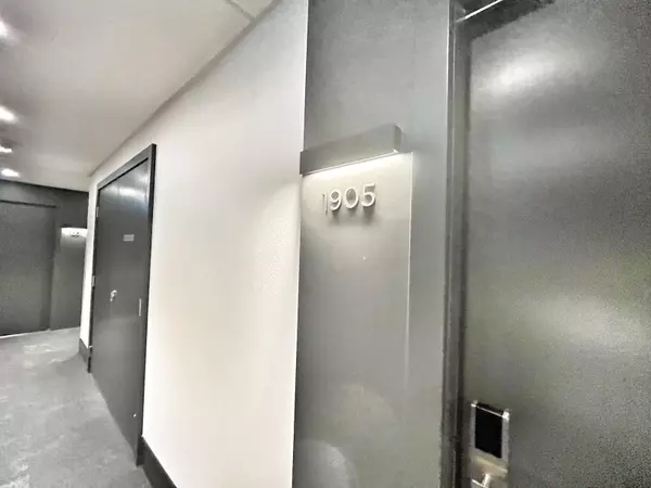 Markham, ON L3T 0G8,12 Gandhi LN #1905