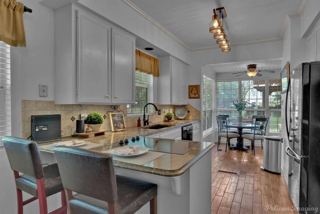 Shreveport, LA 71106,946 Ockley Drive