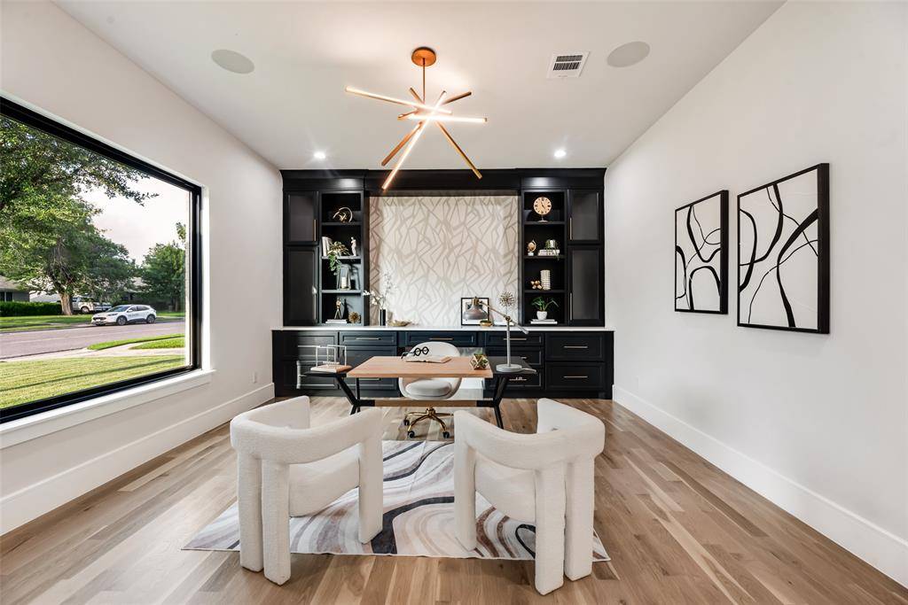 Dallas, TX 75229,3306 Northaven Road