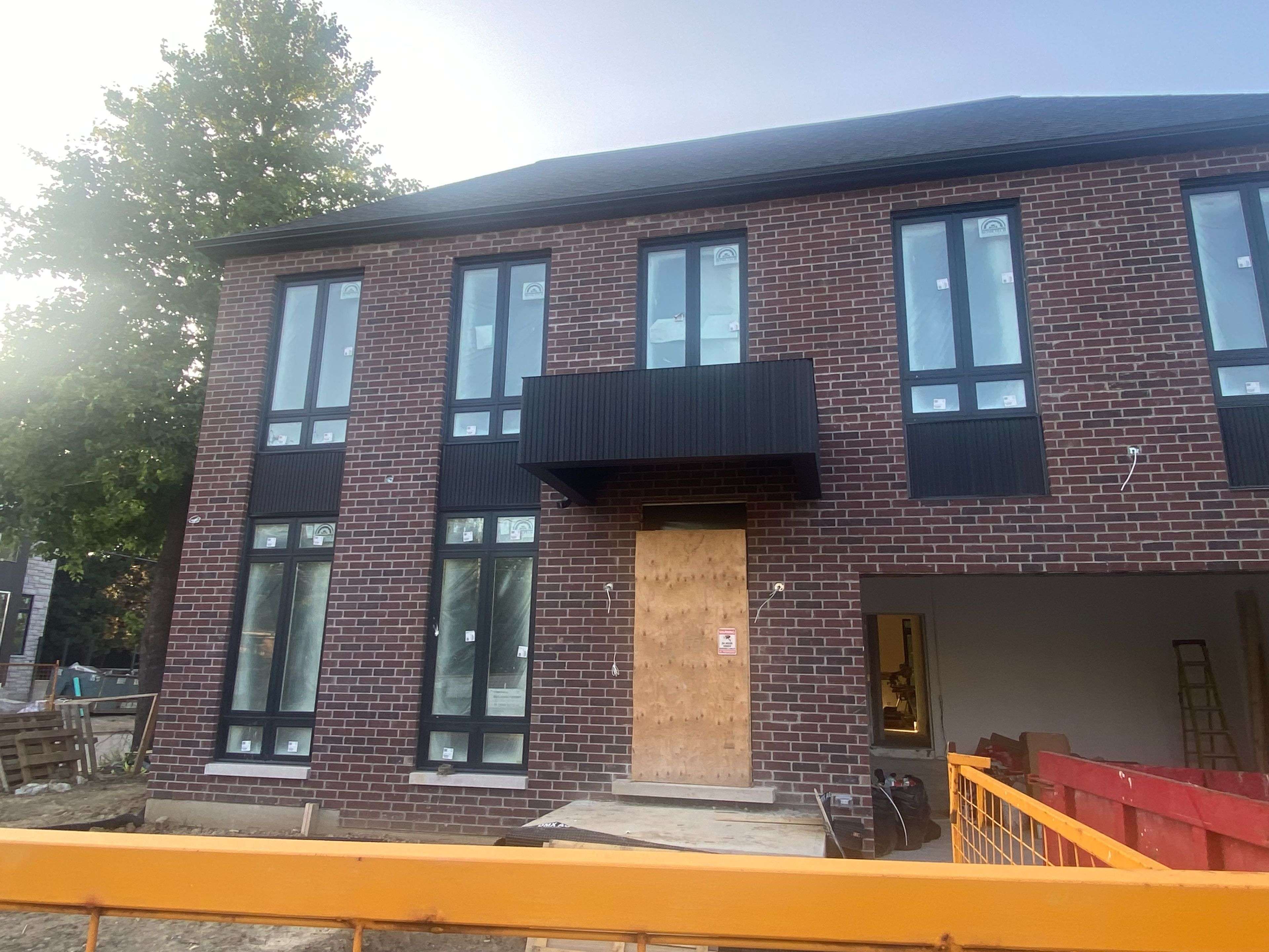 78 Burncrest DR #BSMT, Toronto C04, ON M5M 2Z5