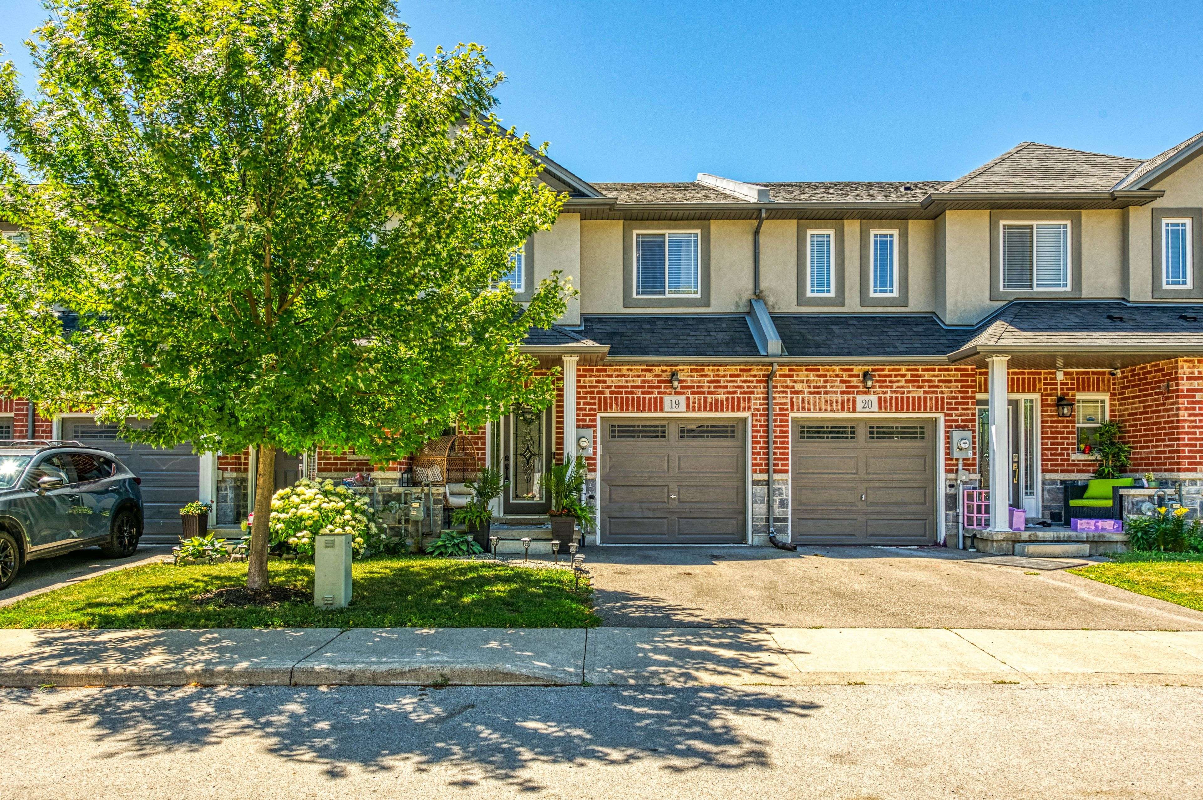 Hamilton, ON L9G 3K9,345 Glancaster RD #19