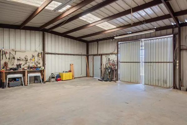 Stephenville, TX 76401,162 County Road 429