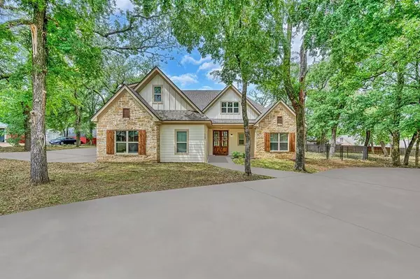 110 Sherwood Oaks Drive, Waco, TX 76705