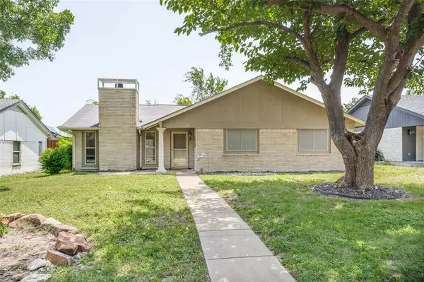 1708 Hendrick Drive, Plano, TX 75074