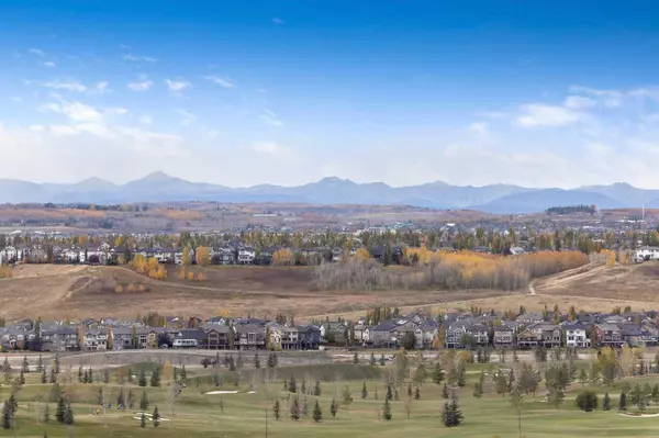 Calgary, AB T3M 0G4,200 CRANLEIGH TER Southeast