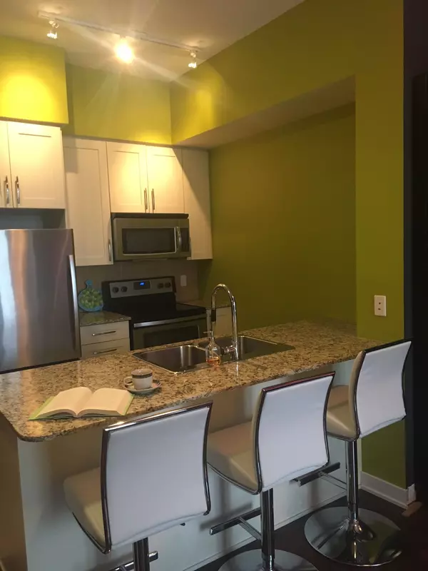 Mississauga, ON L5B 0E9,4070 CONFEDERATION Pkwy #601