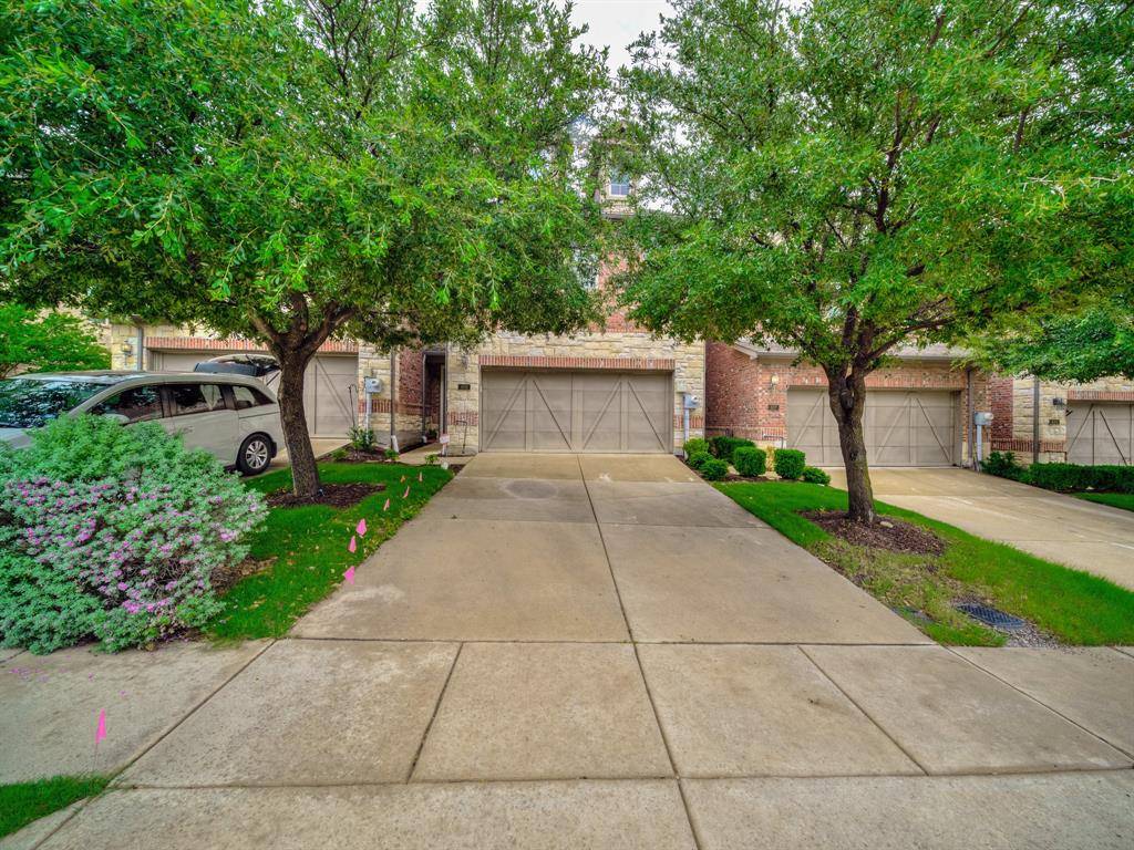 403 Teague Drive, Lewisville, TX 75067