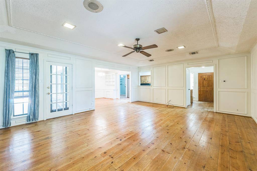 Grand Prairie, TX 75052,1652 Ernie Lane
