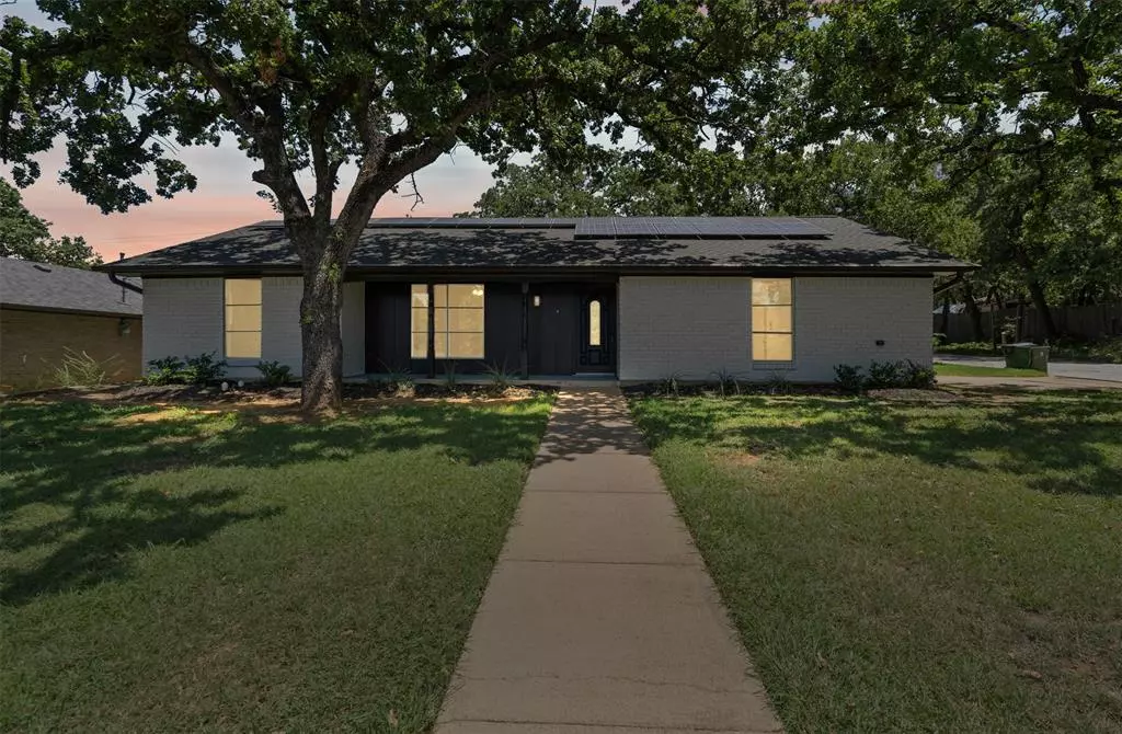 Arlington, TX 76016,2423 Jewell Drive
