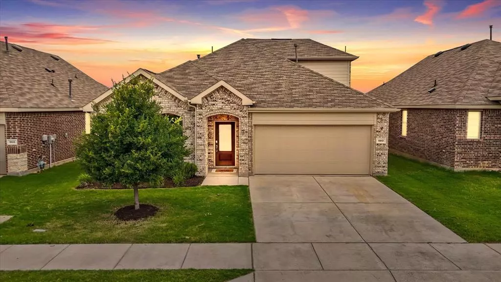 Fort Worth, TX 76052,660 Ridgeback Trail
