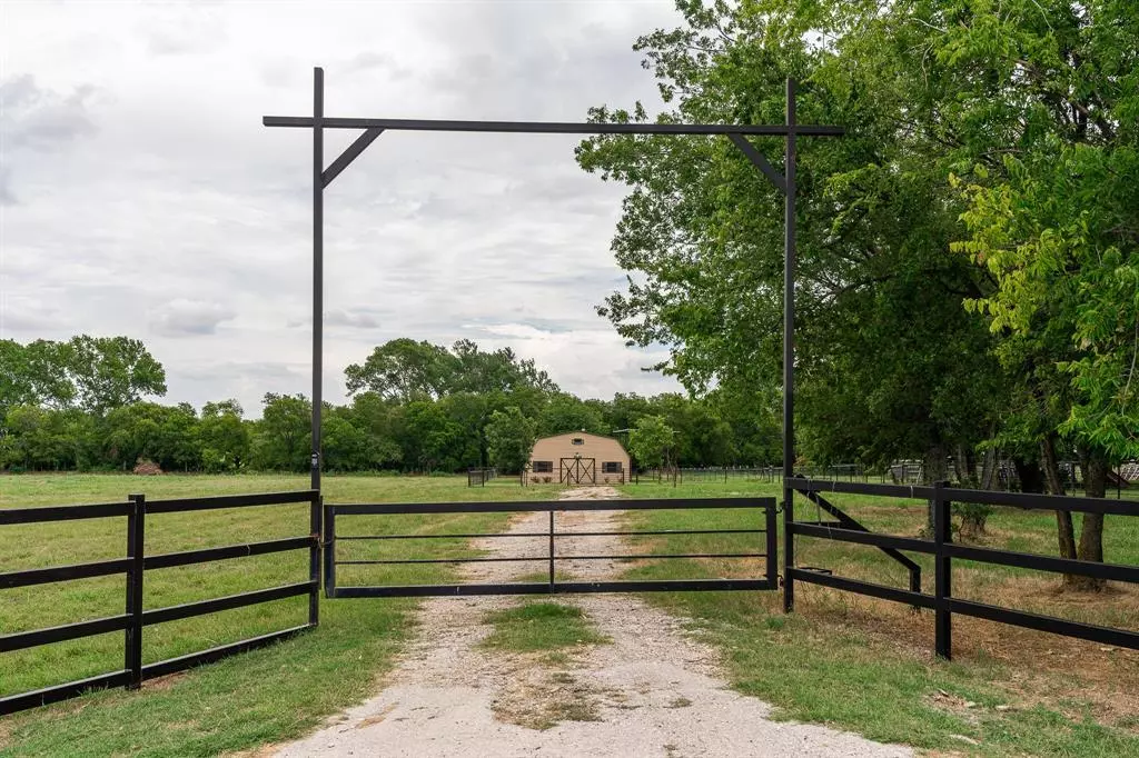 Rhome, TX 76078,330 Kincannon Lane