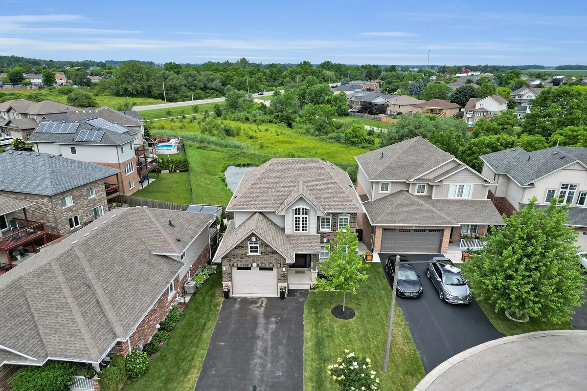 Central Elgin, ON N5P 0C3,22 Jacklin CT