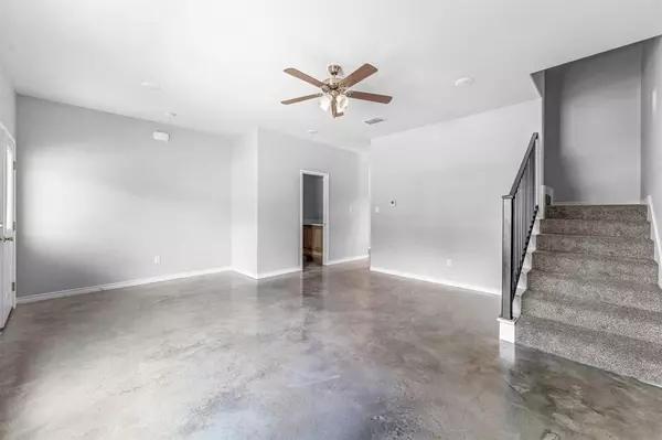 Stephenville, TX 76401,932 W Shirley Street