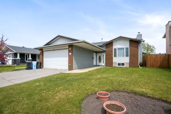 Fort Mcmurray, AB T9K 2E2,117 Ball PL