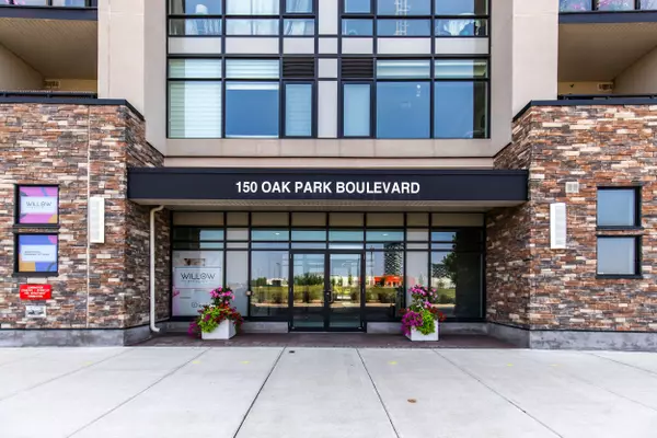 Oakville, ON L6H 3P2,150 Oak Park BLVD #422