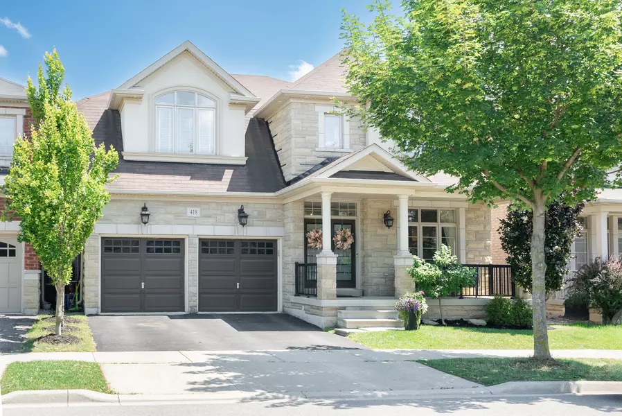 418 Hidden Trail CIR, Oakville, ON L6M 0N4