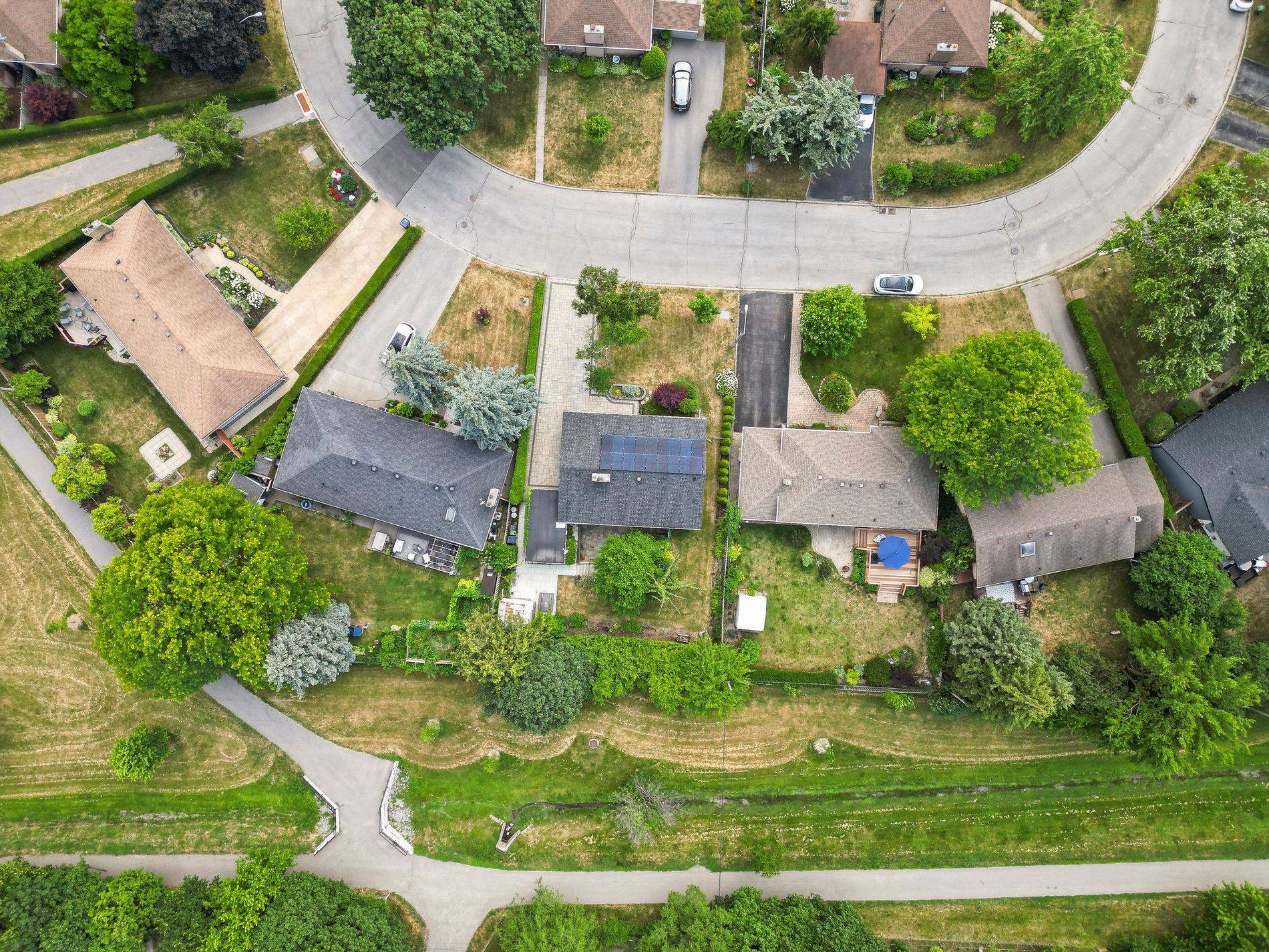 Toronto C13, ON M3A 1X1,27 Treadgold CRES