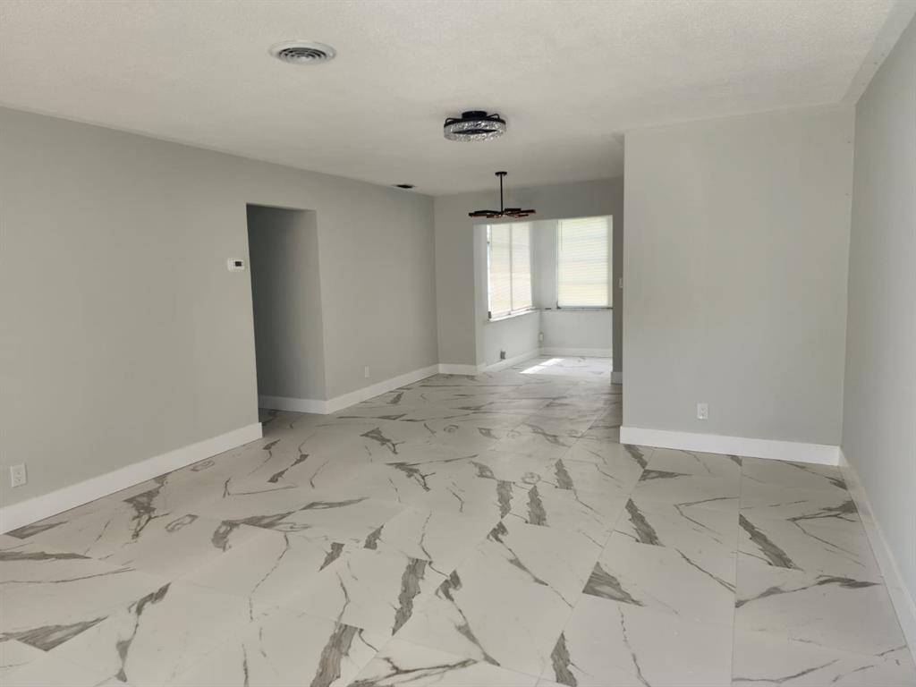 Lauderdale Lakes, FL 33309,3460 NW 33rd Ct