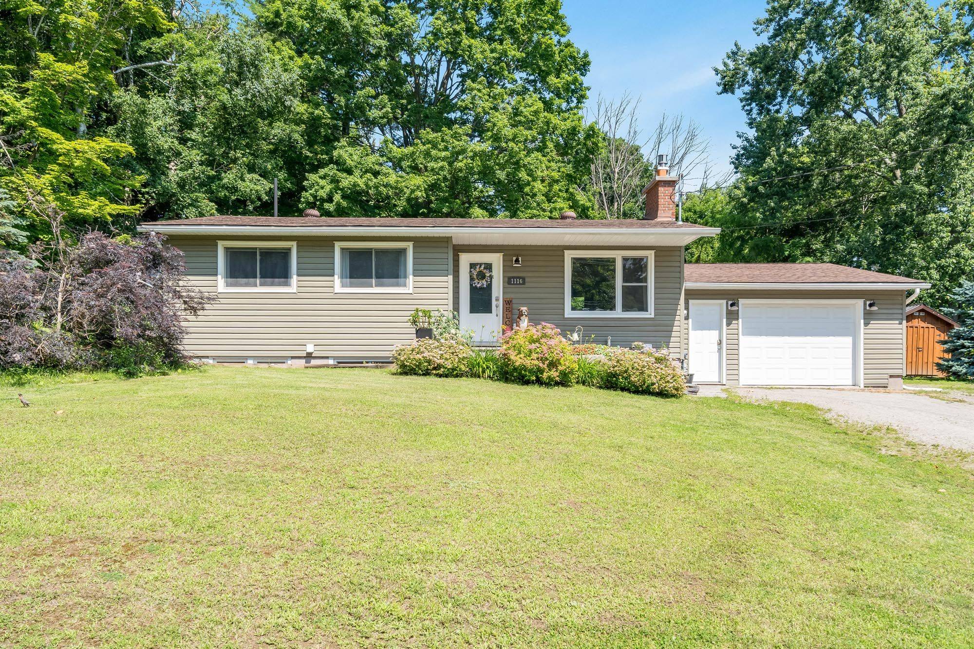 Midland, ON L4R 5H9,1116 Everton RD