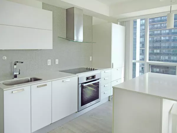 Toronto C07, ON M2N 0H3,9 Bogert AVE #1602