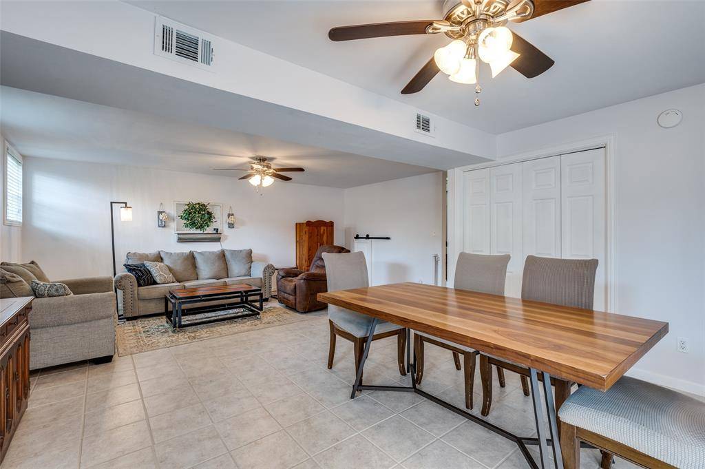 Bedford, TX 76022,141 Stonegate Court