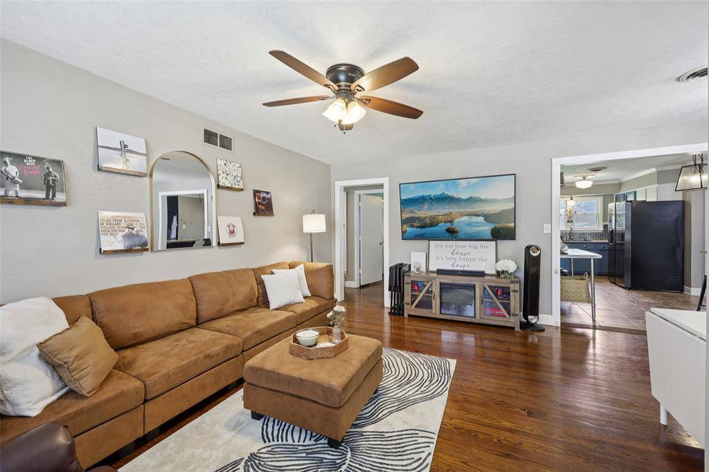 Arlington, TX 76013,1218 Mockingbird Lane