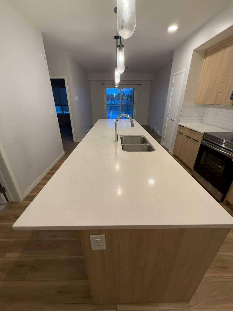 Calgary, AB T3K4Z4,360 harvest hills way Northeast #223