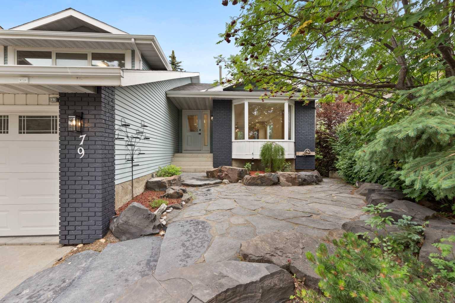Calgary, AB T3G3C5,79 Hawksley CRES NW