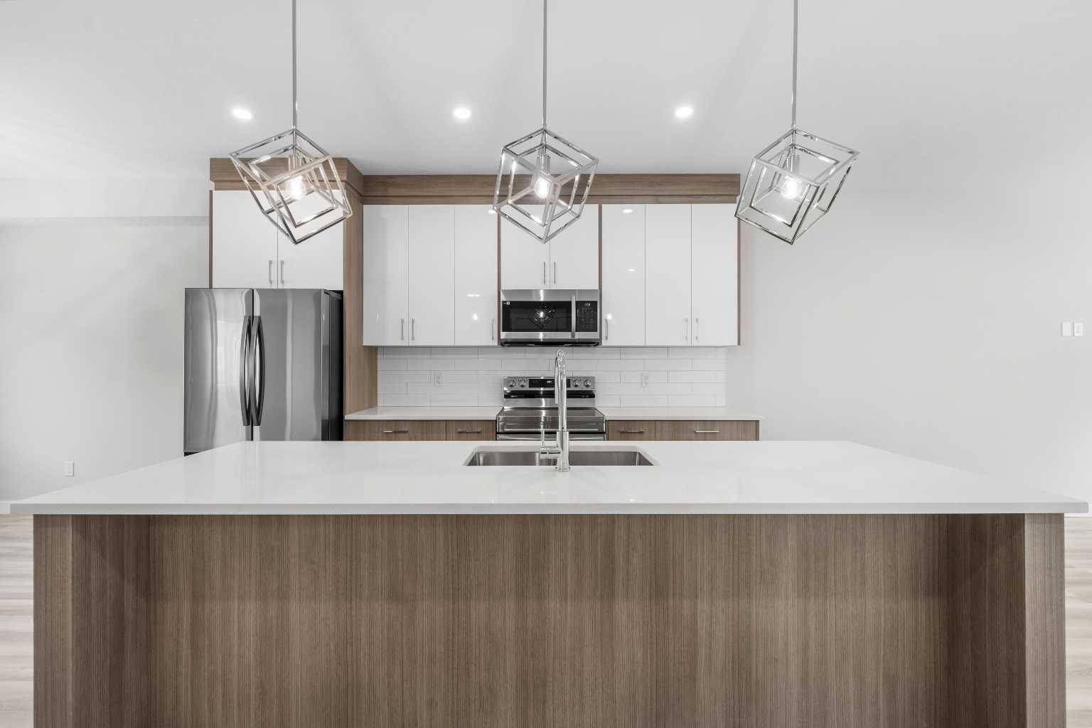325 Red Sky TER Northeast, Calgary, AB T3N 2M3
