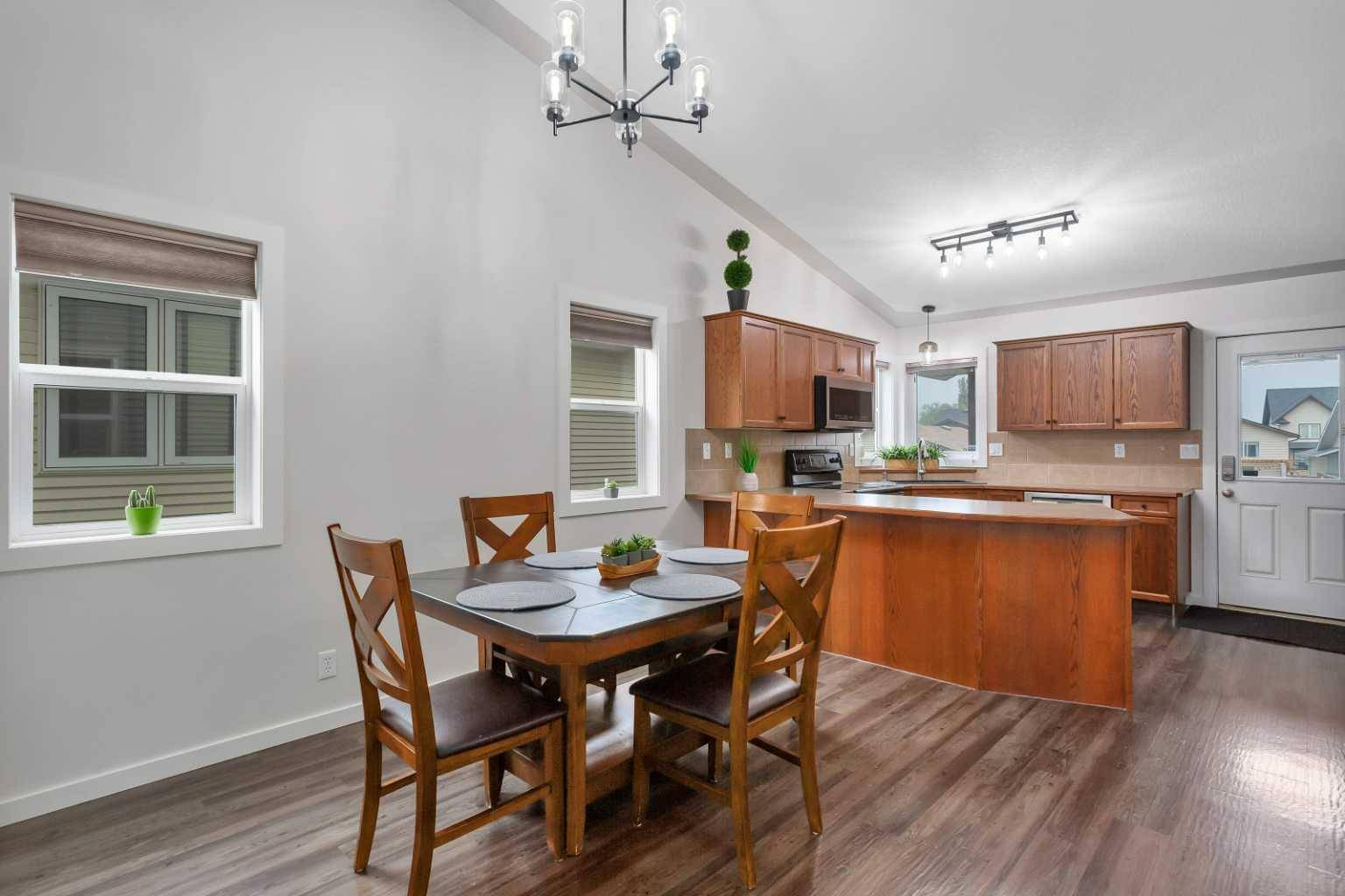 Sylvan Lake, AB T4S 0S4,19 Horne Close
