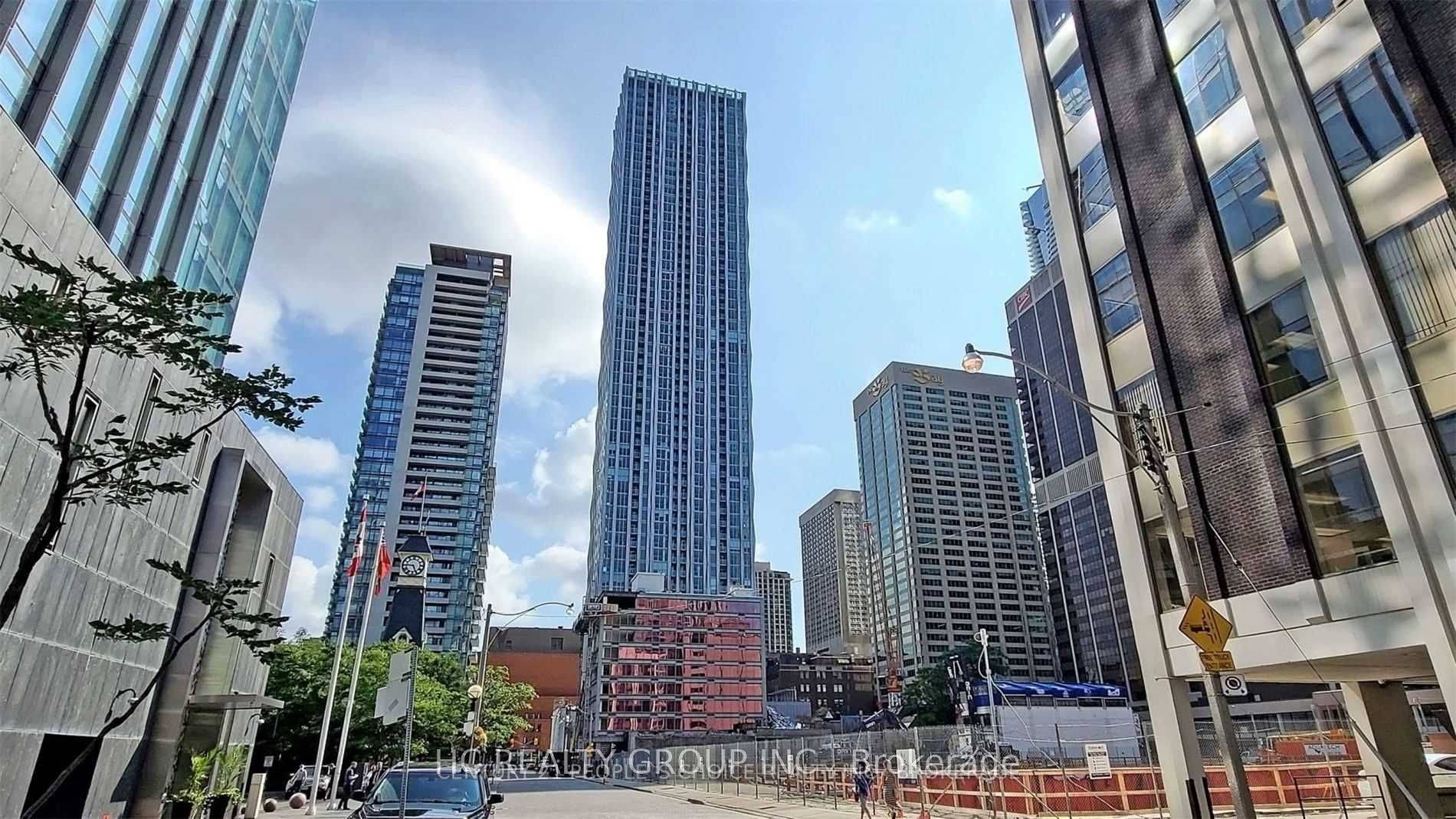 1 Yorkville AVE #2701, Toronto C02, ON M4W 0B1