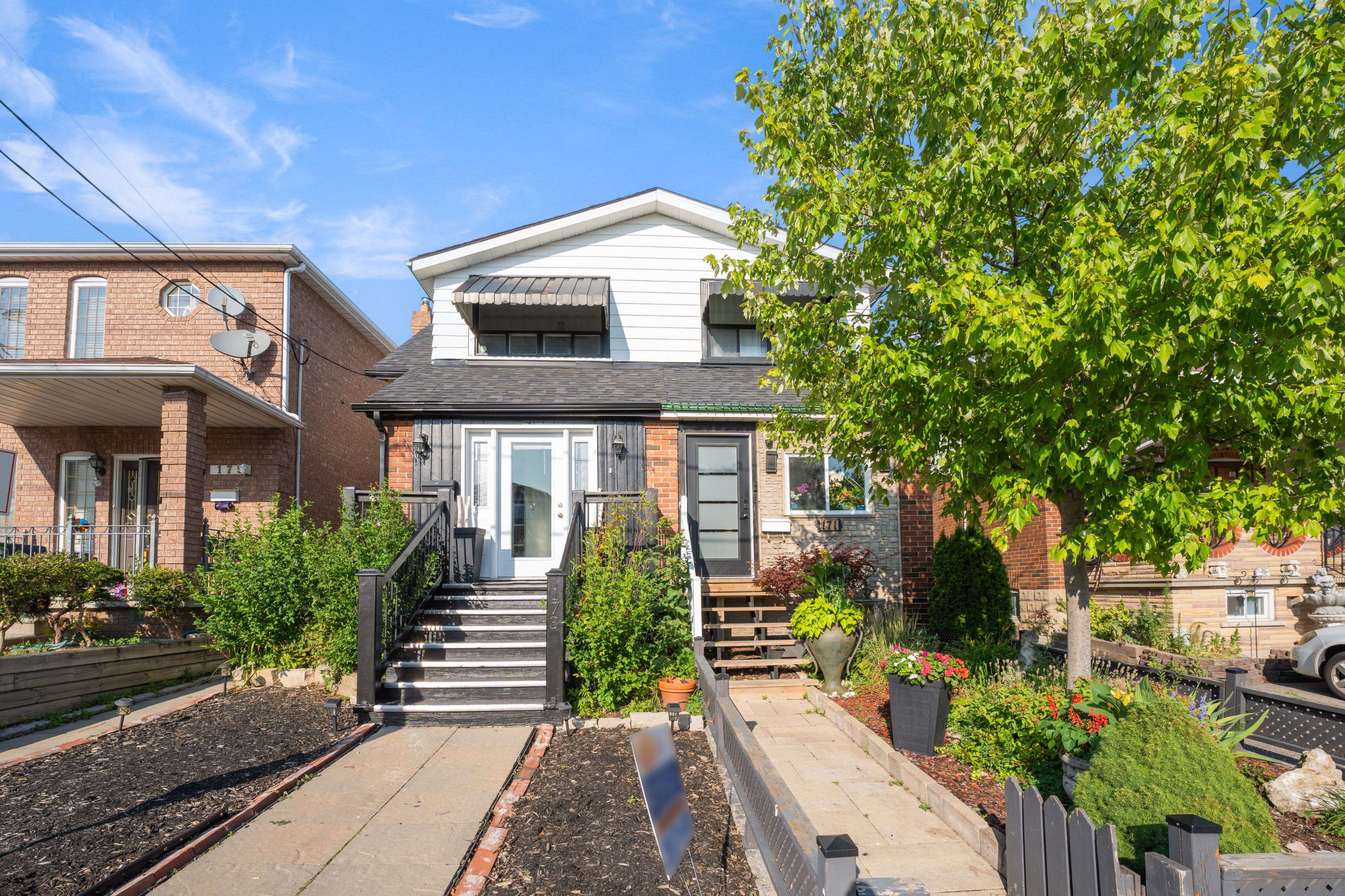 Toronto W03, ON M6M 3N4,173 Kane AVE