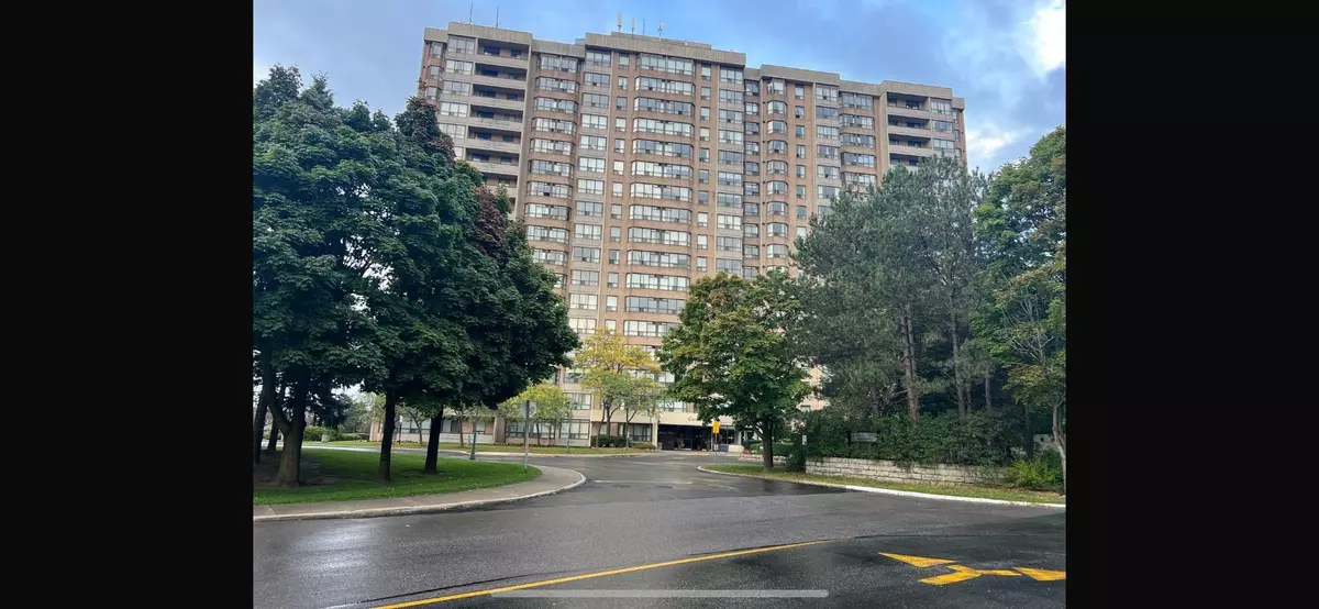 Brampton, ON L6Y 4G6,10 Malta AVE #1504