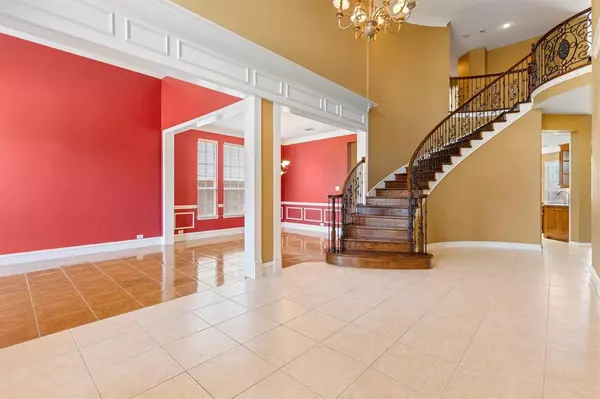 Carrollton, TX 75010,2609 Green Oak Drive