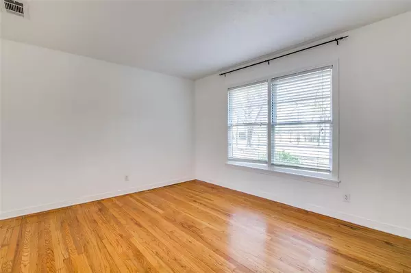 Rockwall, TX 75087,214 S Clark Street