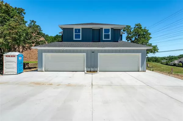 Fort Worth, TX 76112,6221 Post Oak Terrace