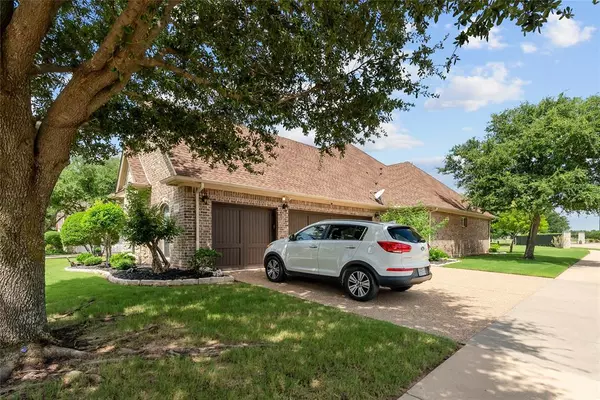 Granbury, TX 76048,2220 Vienna Drive