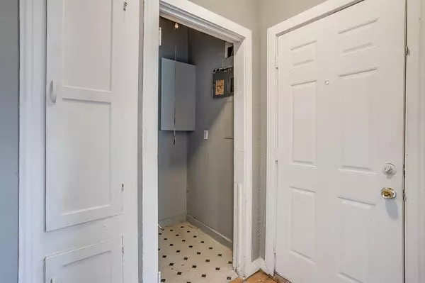 Fort Worth, TX 76103,3332 Mt Vernon Avenue
