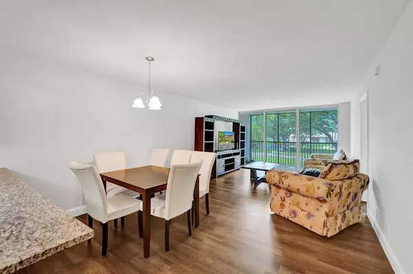 Lauderhill, FL 33319,3801 Environ Blvd #214